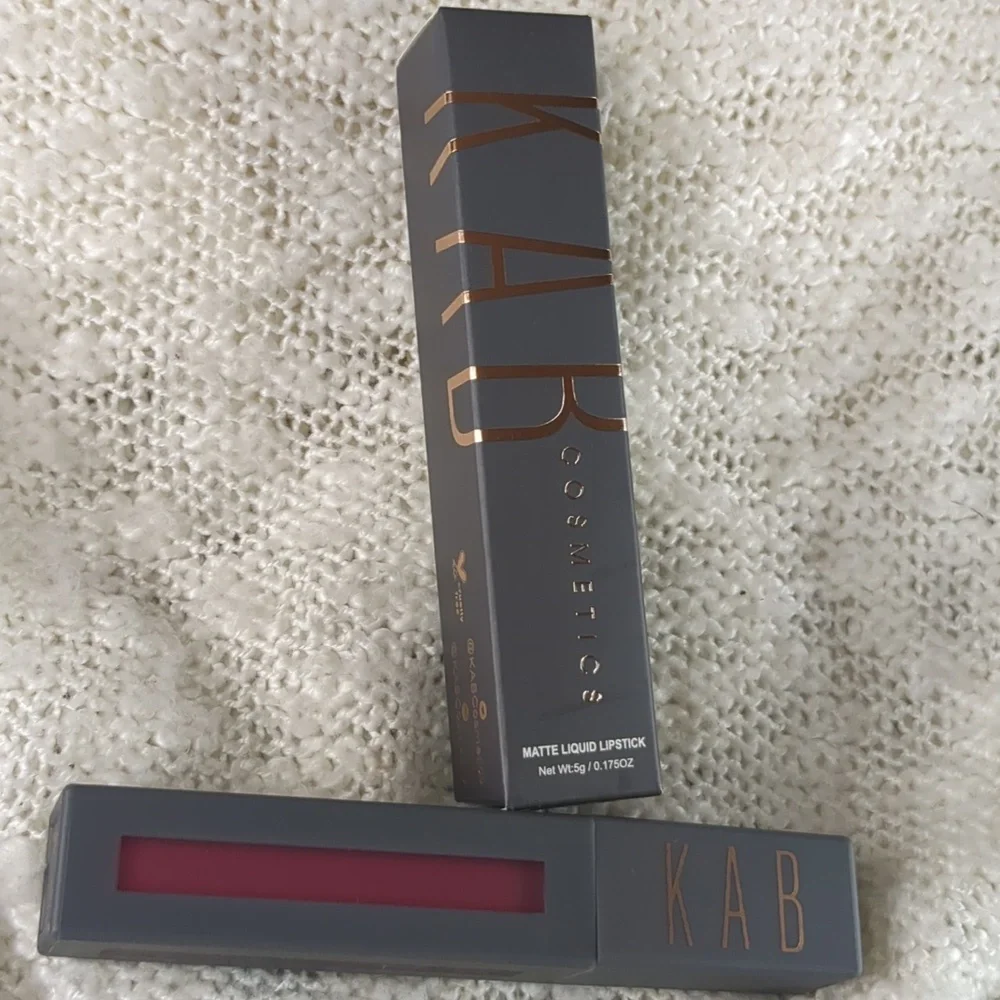 KAB Cosmetics Matte Liquid Lipstick in Red Velvet, 5g/0.175fl oz